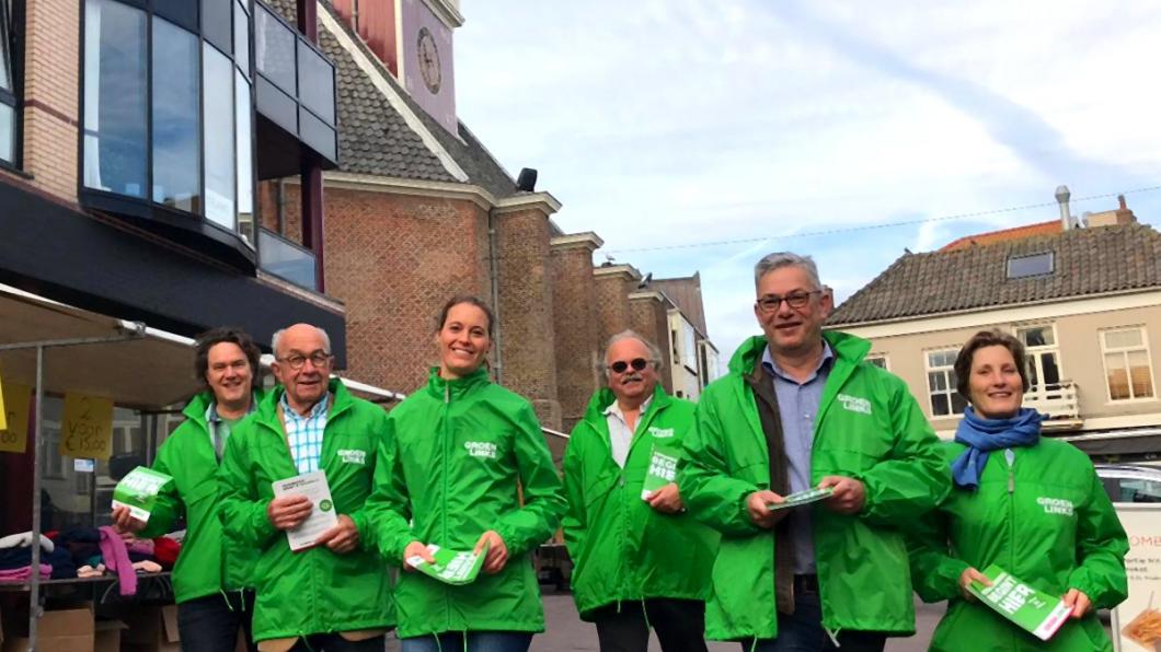 GroenLinks raadslid Koppel voert kandidaten mee door Noordwijk aan Zee Noordwijk aan Zee 2 181020.jpg